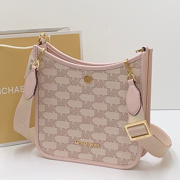 MICHAEL KORS Briley Small Logo Messenger XBODY Bag POWDER BLUSH MULTI - Picture 2 of 16